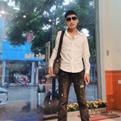 Nguyễn Mạnh Hoàn