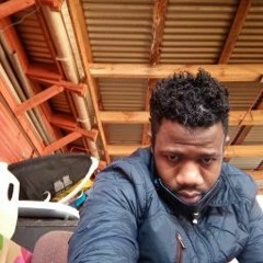 Nèg sarge oficial jenès