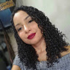 Maria Eduarda Araújo