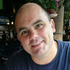 Mauricio Castro