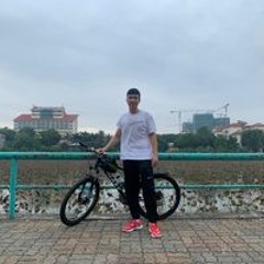 Thăng Lê