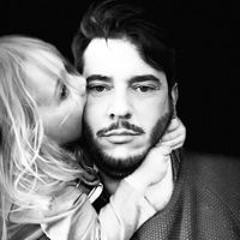 Moti Erdeapel