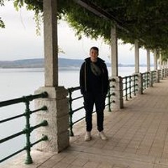 Victor