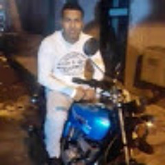 blak akacio