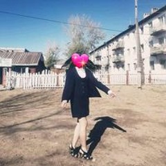 Б. Тунгалаг Болор