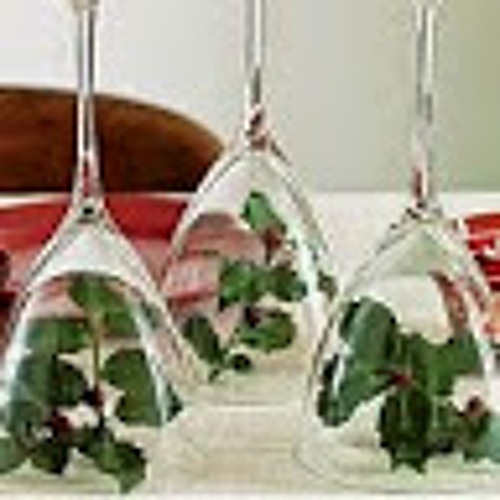 Stream Tania Grande Listen to podcast episodes online for free on