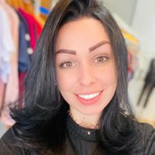 Carolina Santos’s avatar