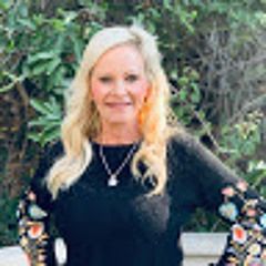 Darlene Violas