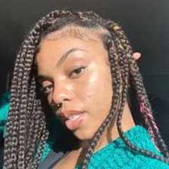 Naja Hogue
