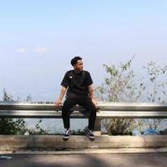 Văn Việt