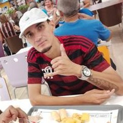 Leandro Alves