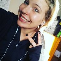 Paige Mckenzie Craig