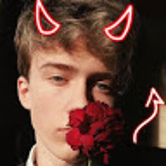 𝙍𝙖𝙢𝙞🖤🖤