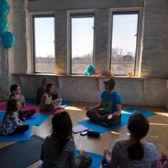 Kate Gasparetto Kaliyani Yoga