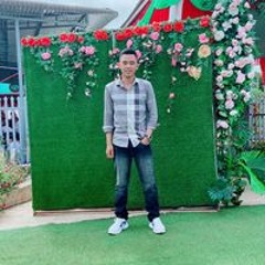 Nguyễn Mạnh Hùng