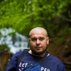 Дмитрий Харатьян