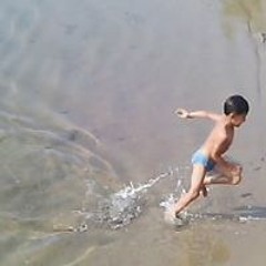 eaazy