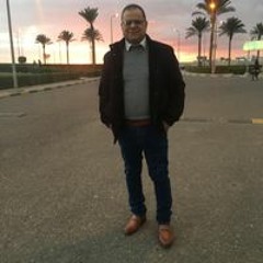 خالد فهمي
