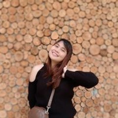 Monicha R Sewow