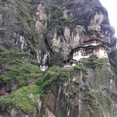 པདྨ དབྱངས ཅན།