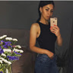 Даша Мельникова