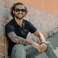 Carlos