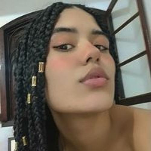 Nicole Viana’s avatar