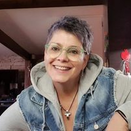 Maria Veniou’s avatar