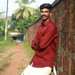 Akhil Bo-bee