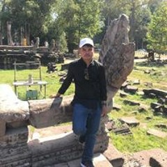 សុំទោស គ្រុប់យ៉ាង