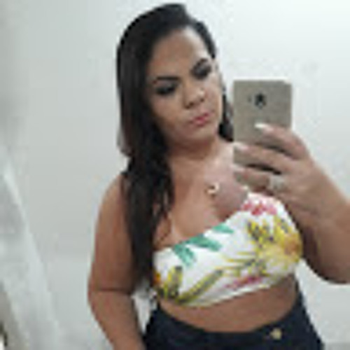 Eliza Carvalho’s avatar