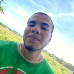 Andrés R216