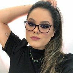 Beatriz Araújo