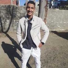 يوسف حجازي