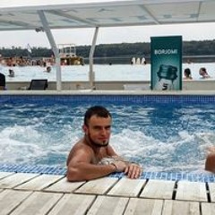 Андрей Гончарук
