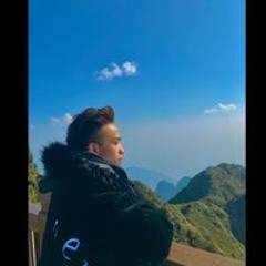 tai vi sao QNT cover