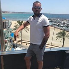 User 444028147