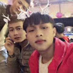 Thằng chó hách ních Dm