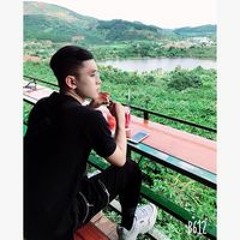 𝓑𝓪𝓵𝓵𝓸𝓸𝓷