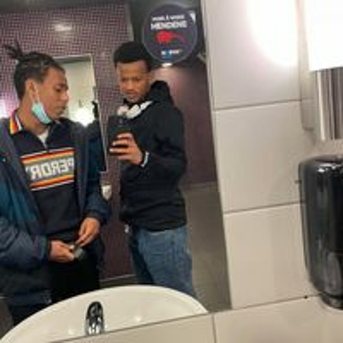 Stream Efrem🦍 music Listen to songs, albums, playlists for free on