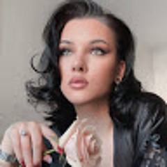 Елизавета Суханова