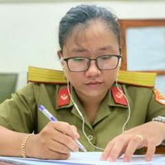 Quỳnh Lê
