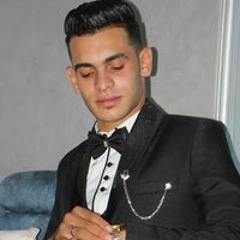 محمود كارم