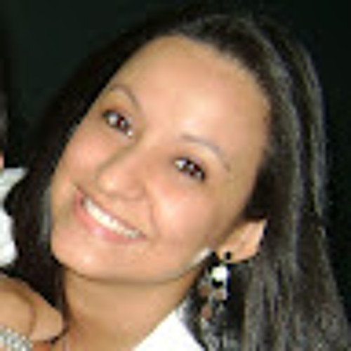 Marília Fontes’s avatar