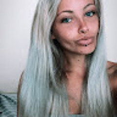 Chanelle Hall
