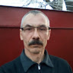 Владимир Комаров