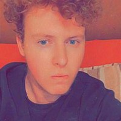 Tom Hughes