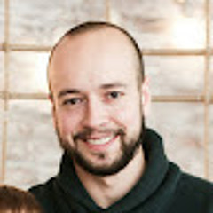 Виктор Староверов