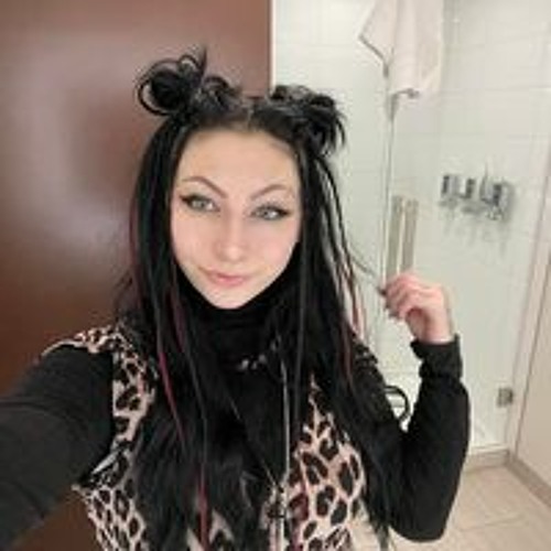 Mikayla Leanna’s avatar