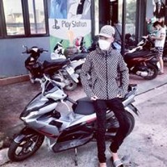 Trần Bá Hoàng